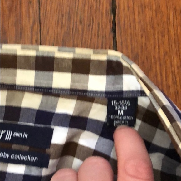 Men’s button down - Picture 2 of 4